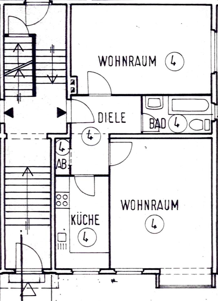 Vollmöblierte 2-Zimmer-Wohnung in Steglitz/ Fully furnished in Berlin