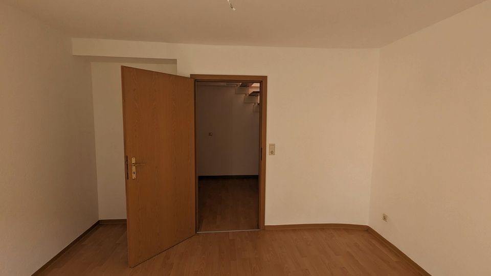 4 Zimmer-Dachgeschosswohnung über 2. Etagen mit Balkon in Bautzen