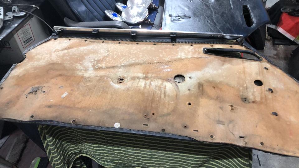 Mercedes SL SLC R107 C107 W107 1 Satz Türverkleidungen in Herne