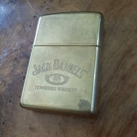 Zippo Feuerzeug Jack Daniels Brass Messing 90 er Nordrhein-Westfalen - Marl Vorschau