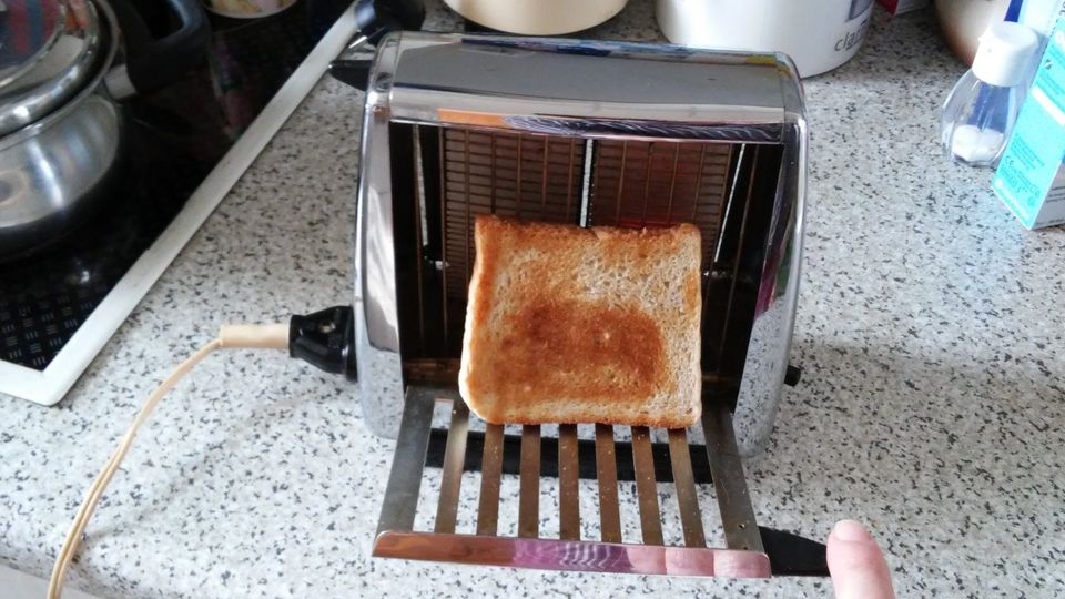 Rowenta Klapptoaster Vintage Chrom Toaster 50er Jahre in Hamburg