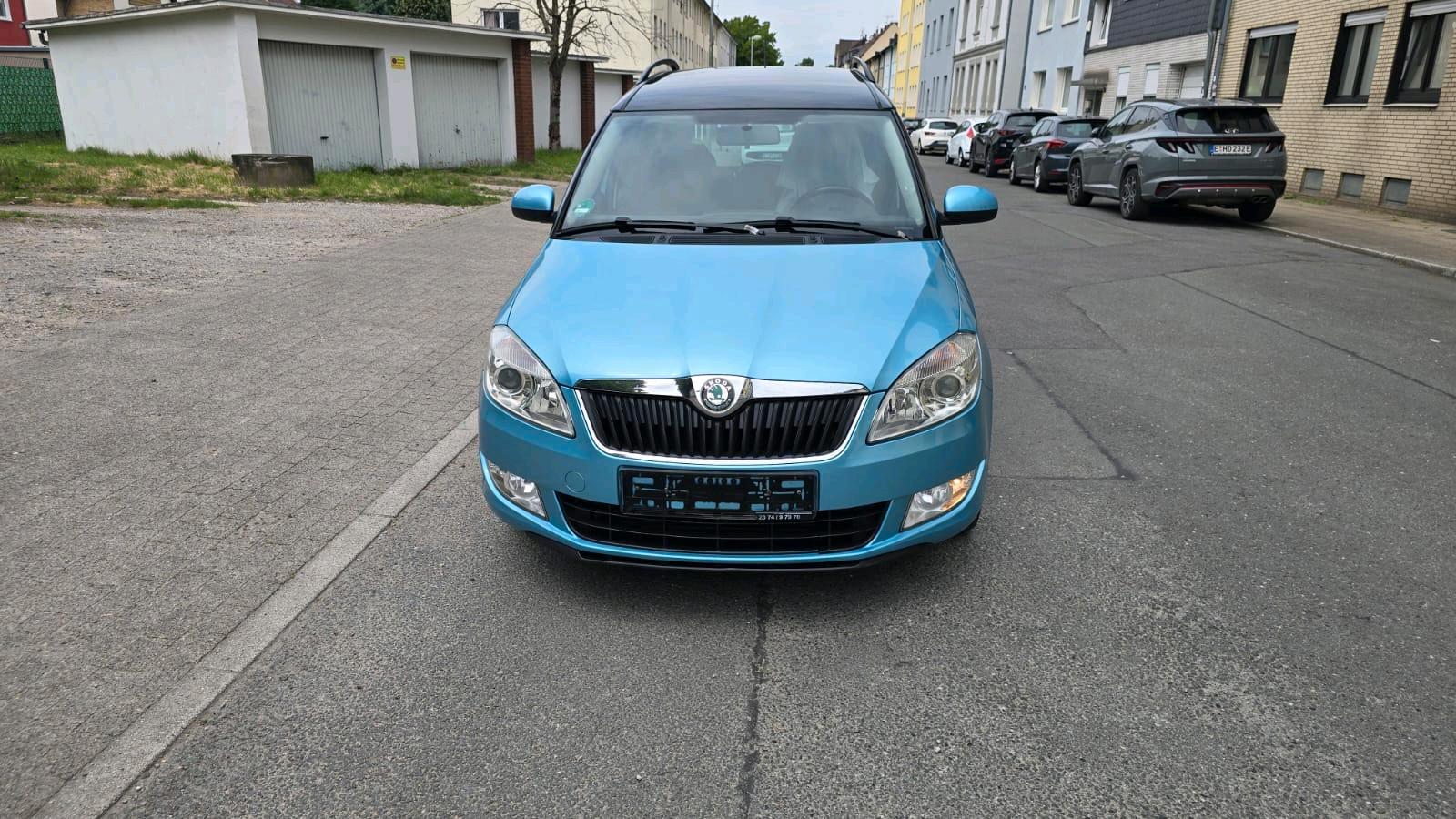 Abbildung des Autos skoda roomster 1.6 01623…