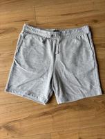 H&M Herren-Shorts Gr.M Grau Bermuda Hose Sweatstoff Herzogtum Lauenburg - Geesthacht Vorschau