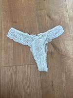 Slip (weiß/gold) mit Spitze Sachsen - Radeburg Vorschau