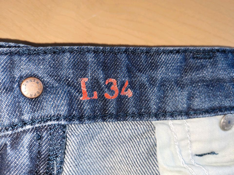 Esprit Jeans NEU in Mechernich