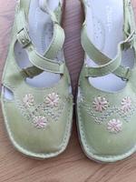 super-bequeme Sandalen, lind-grün mit dezentem Muster Bayern - Zirndorf Vorschau