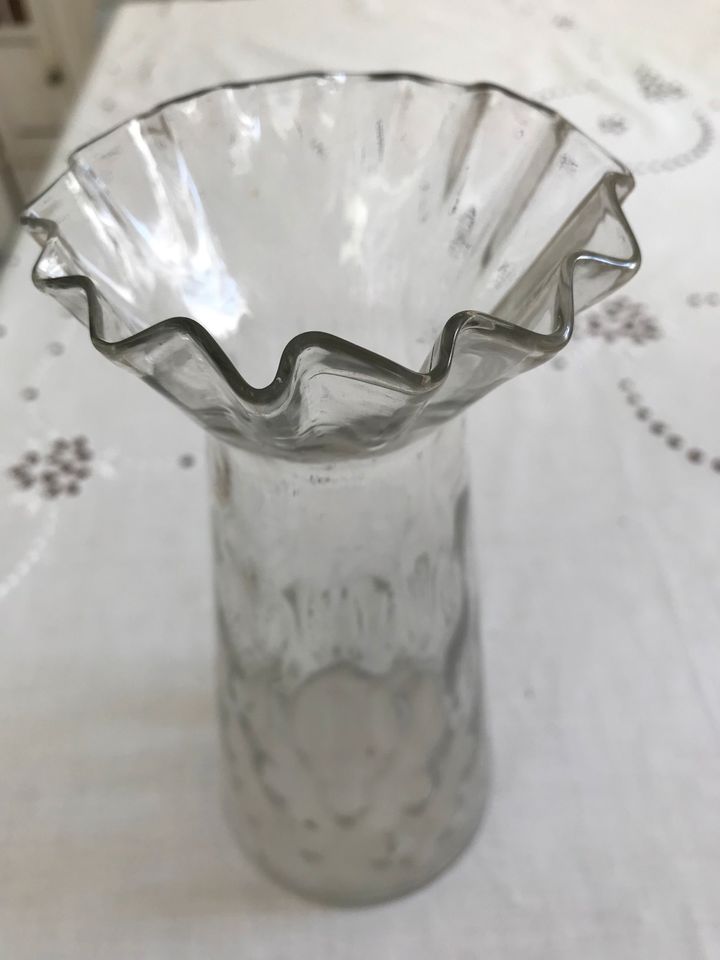Antike Hyazinthen Vase, Glas, Handarbeit in Dresden