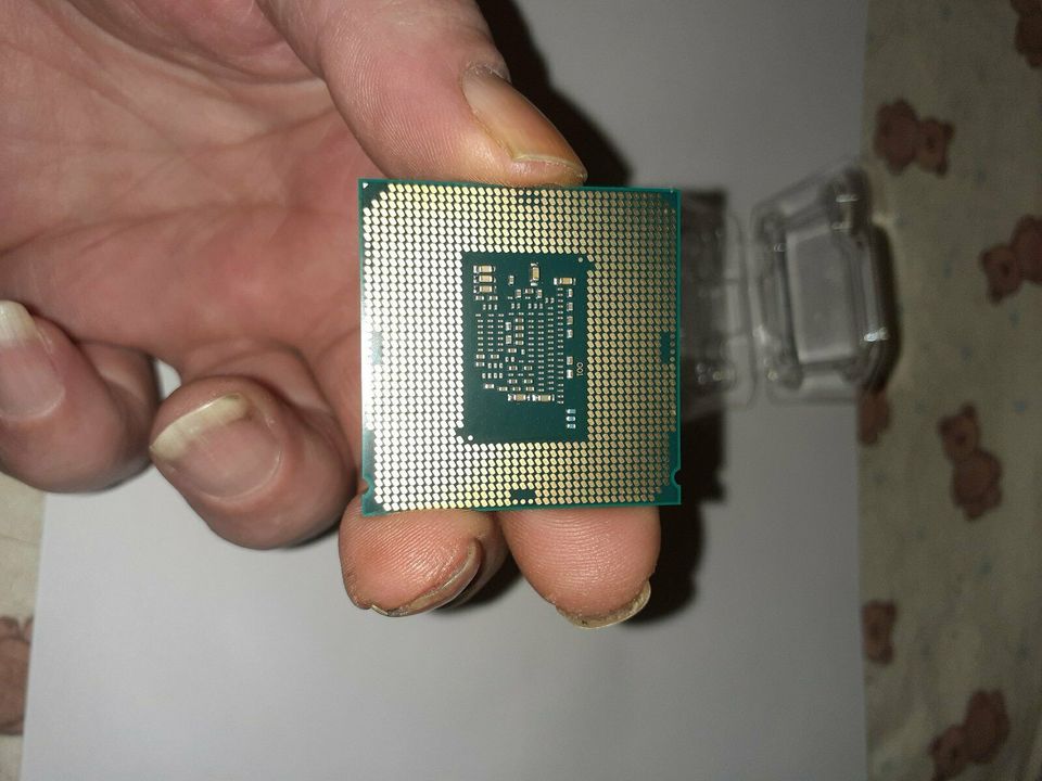 Intel® Celeron® G3900 2 MB Cache, 2x2,60 GHz, 35W TDP, LGA 1151 in Frankfurt am Main