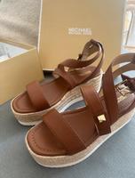 Michael Kors Sandalen Wedges Lowry Braun Plateau Keilabsatz Köln - Bayenthal Vorschau