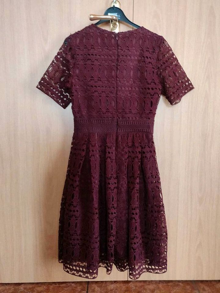 Mädchen Kleid Sommerkleid Mädchenkleid gr.158 XS in Kreßberg