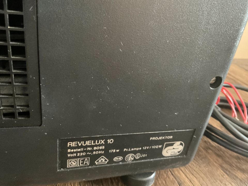 Projektor Revuelux 1000 (Retro-ca. 50 Jahre alt) in Maxhütte-Haidhof