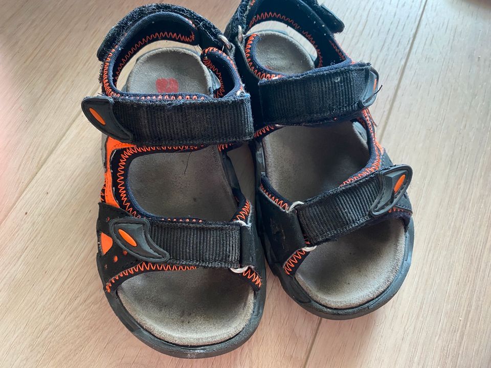 Elefanten Kindersandalen Gr 27 weit schwarz orange in Baden-Württemberg -  Mannheim | Gebrauchte Kinderschuhe Größe 27 kaufen | eBay Kleinanzeigen ist  jetzt Kleinanzeigen