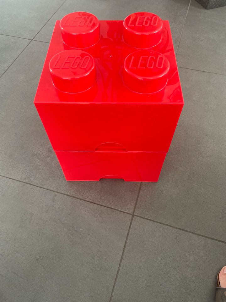 2 Lego Aufbewahrungsboxen in Bad Friedrichshall
