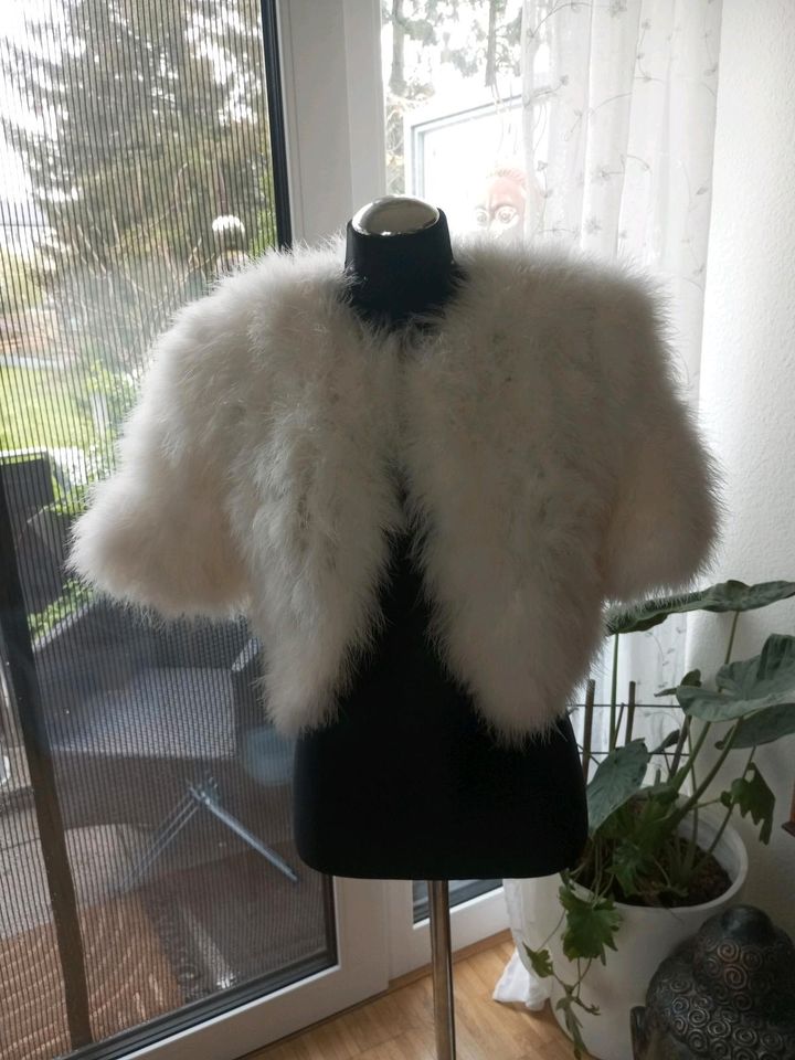 Vintage Braut Jäckchen echte Marabou Federn in Aachen