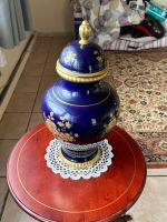 Bareuther Vase mit Deckel Echt Cobalt 22 Carat Gold Nordrhein-Westfalen - Lippstadt Vorschau