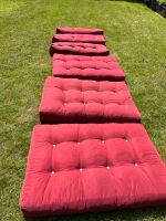 Extra dicke Polster für ein Sofa aus Paletten in rot Nordrhein-Westfalen - Oberhausen Vorschau