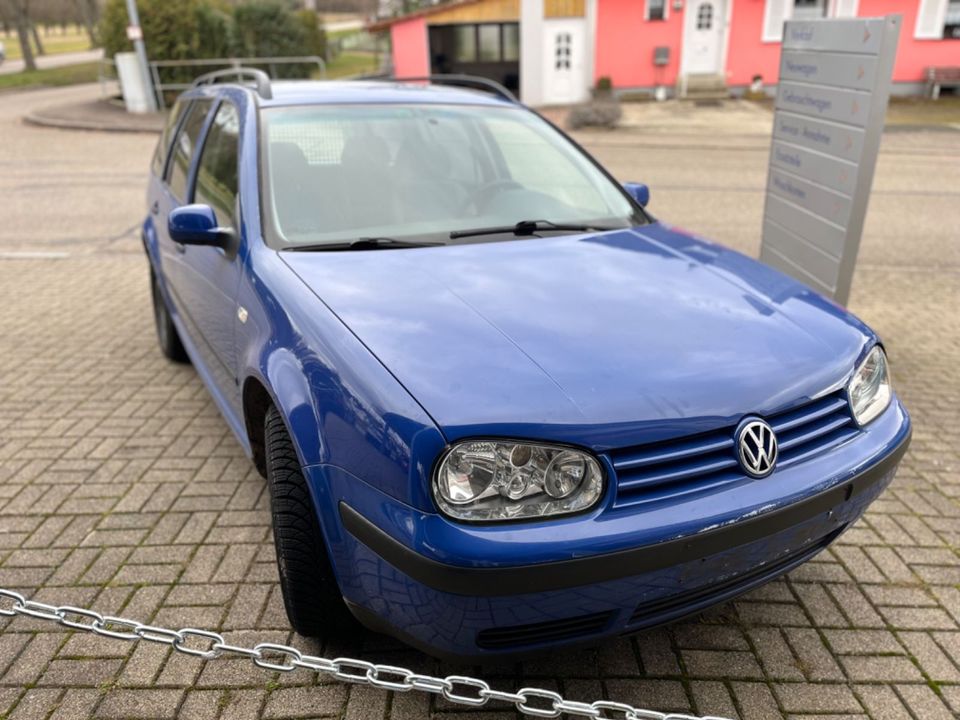 Volkswagen Golf 2.0 Comfortline Variant Klima in Ringsheim