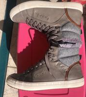 Sneaker Bench grau 39 wie neu Hannover - Ahlem-Badenstedt-Davenstedt Vorschau