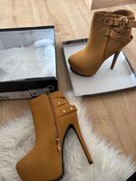 High Heels Beige neu Bayern - Deggendorf Vorschau
