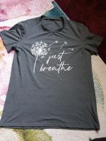 T-Shirt grau Gr. M Just breathe Löwenzahn Bayern - Coburg Vorschau