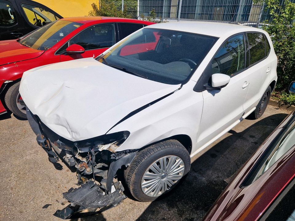 VW Polo 6R 1.2 Euro 6 Unfall in Ingolstadt