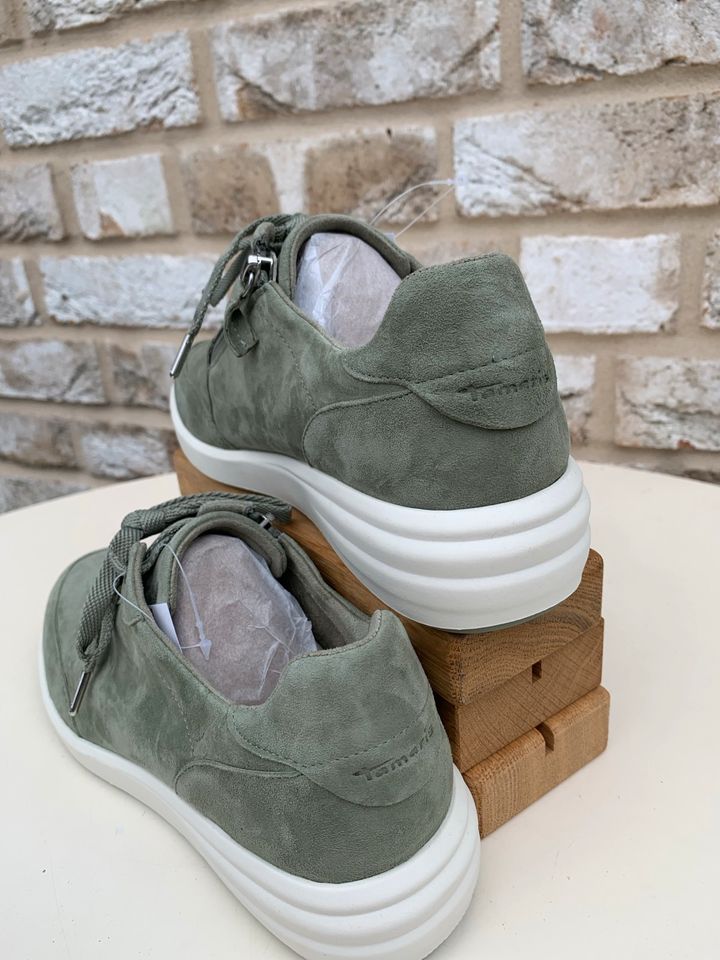 Tamaris Gr. 37 Leder Sneaker #A1082 in Bielefeld