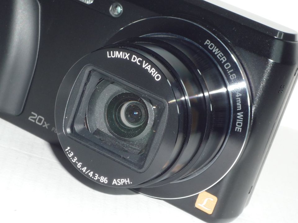 Panasonic Lumix TZ56 Digitalkamera SET KIT Selfi WiFi Full HD OVP in Berlin