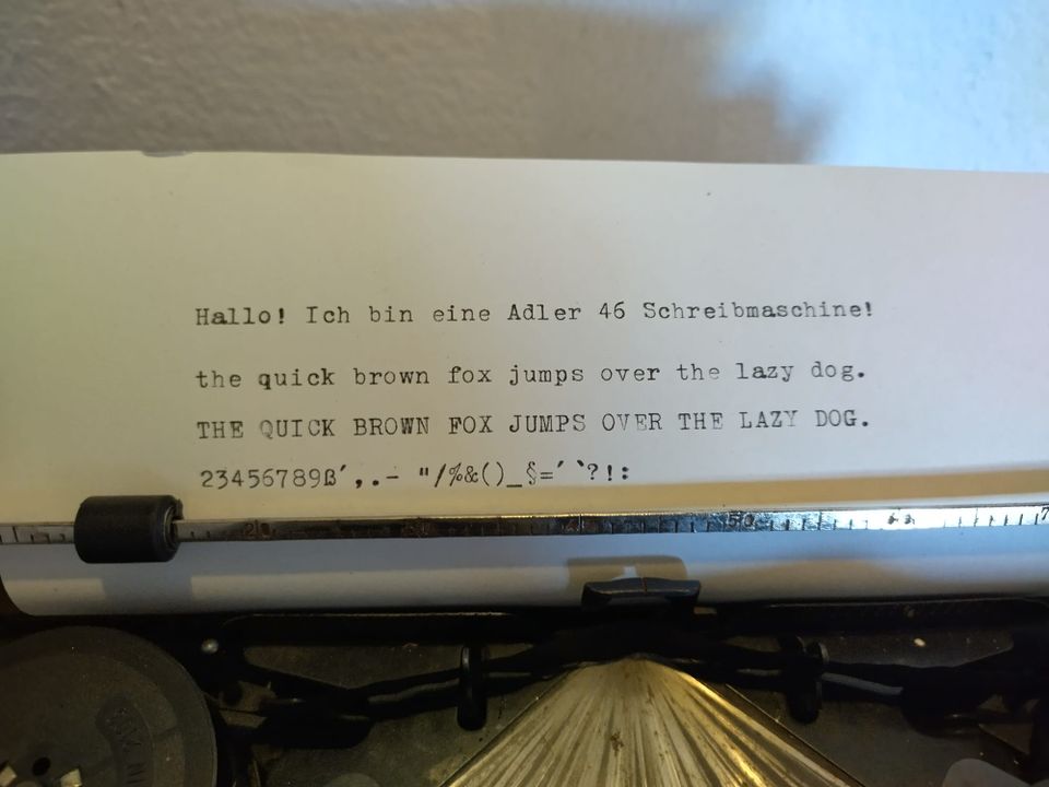 Adler 46 Schreibmaschine antik/alt in Wolnzach