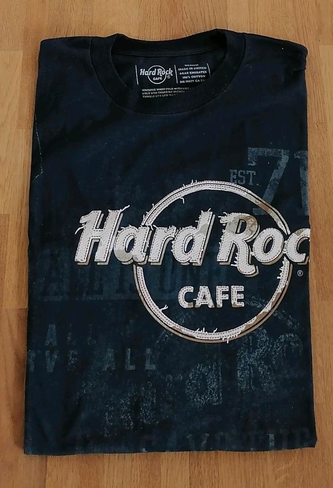 Hard Rock Café T-Shirt Berlin blau Größe M neuwertig ungetragen in  Nordrhein-Westfalen - Mülheim (Ruhr) | eBay Kleinanzeigen ist jetzt  Kleinanzeigen