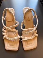 H&M Sandalen mit geflochtenen Riemen Brandenburg - Potsdam Vorschau