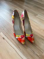 Verkaufe ivanka trunp schuhe pumps 37.5. US Bayern - Unterhaching Vorschau