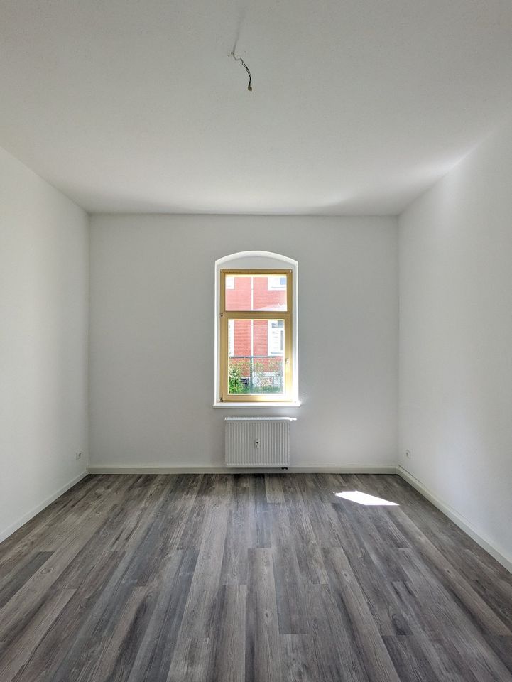 NEU saniert, schöne helle 2-Raum-Wohnung, in Dresden Löbtau in Dresden