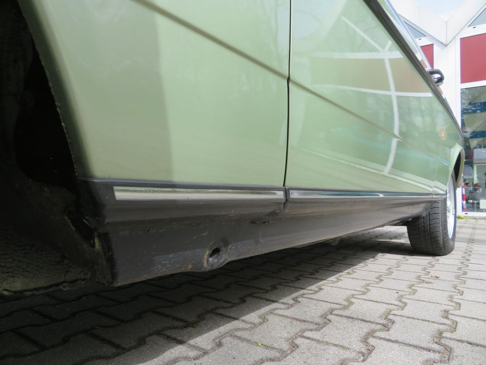 Mercedes 280CE, W123,1.Lack,ungeschweißtes rostfreies Original in Chemnitz