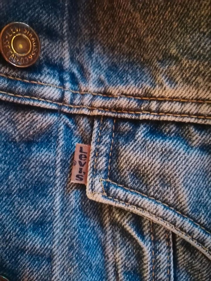 Jeansjacke Levis Made in USA in Gifhorn