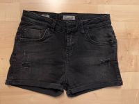 LTB schwarze Jeans Shorts 12 Jahre NEU ca. 152 Kr. München - Ottobrunn Vorschau