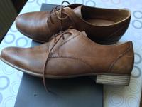 Brauner Lederschuh Damen Gr. 39 Tamaris Sachsen - Werda Vorschau
