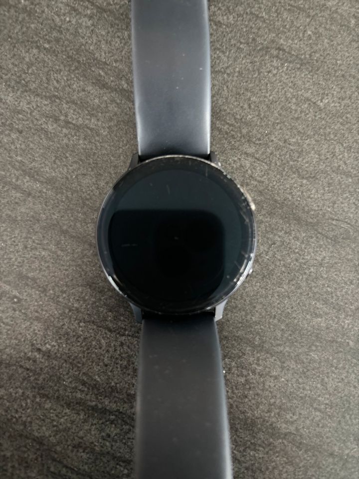 Samsung active2 , 44mm schwarz in Reutlingen