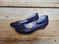 Graceland Pumps lila Absatz Keilsabsatz Größe 38 Bayern - Pegnitz Vorschau