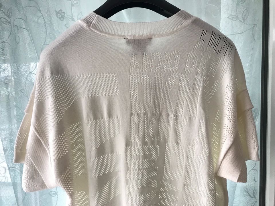 Wunderschönes Strickshirt DKNY Gr 40 in München