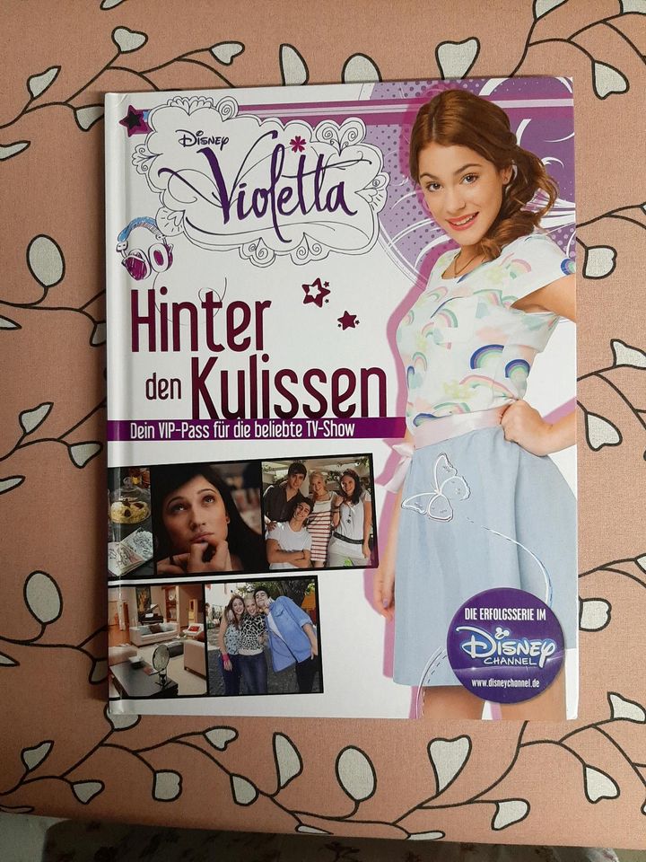 Disney Violetta CD, DVD etc. in Neumünster
