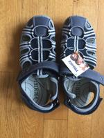 Primigi Sandalen Fr. 37 NEU Düsseldorf - Unterbach Vorschau