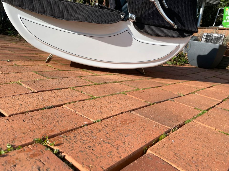 Kinderwagen „Silver-Cross“ französische Ausführung in Coburg