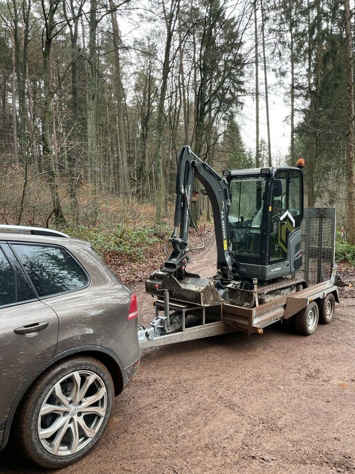 Vermiete Bagger Radlader Rüttelplatte Nassschneider in Ensdorf