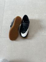 Sportschuhe Nike Gr. 32 Hessen - Baunatal Vorschau