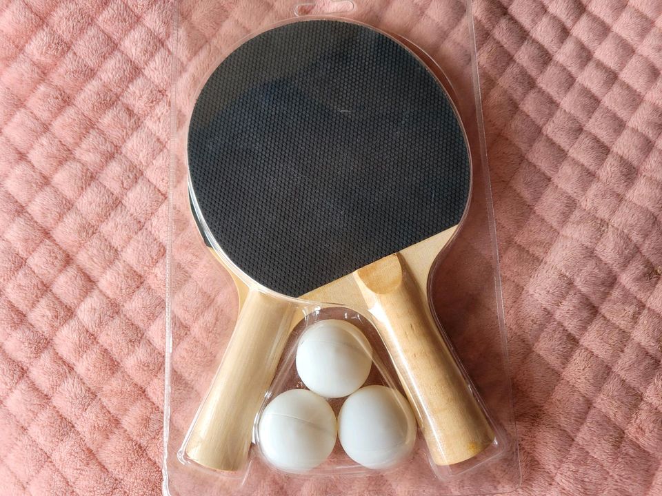 Ping Pong Schläger Tischtennis in Sachsenheim