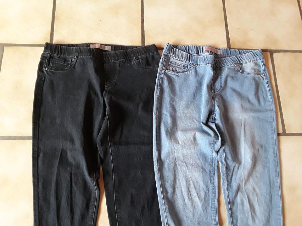 2 Damen Jeggings Größe 36 in Münster