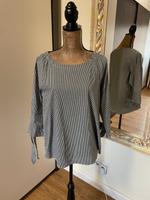 Bluse mit Carmen Ausschnitt von Opus mit Streifenmuster, Gr. 38 Hessen - Bad Arolsen Vorschau