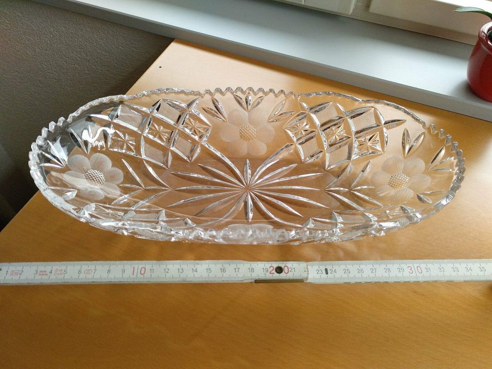 Glasschale, länglich oval, ca. 35 x 17 cm ca. 8 cm hoch in  Baden-Württemberg - Friedrichshafen | eBay Kleinanzeigen ist jetzt  Kleinanzeigen