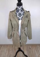 Parka Jacke Olivgrün/Silber Gr.S Niedersachsen - Itterbeck Vorschau