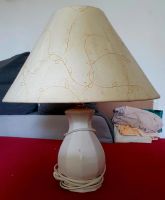 Lampe mit Schirm. Hannover - Bothfeld-Vahrenheide Vorschau